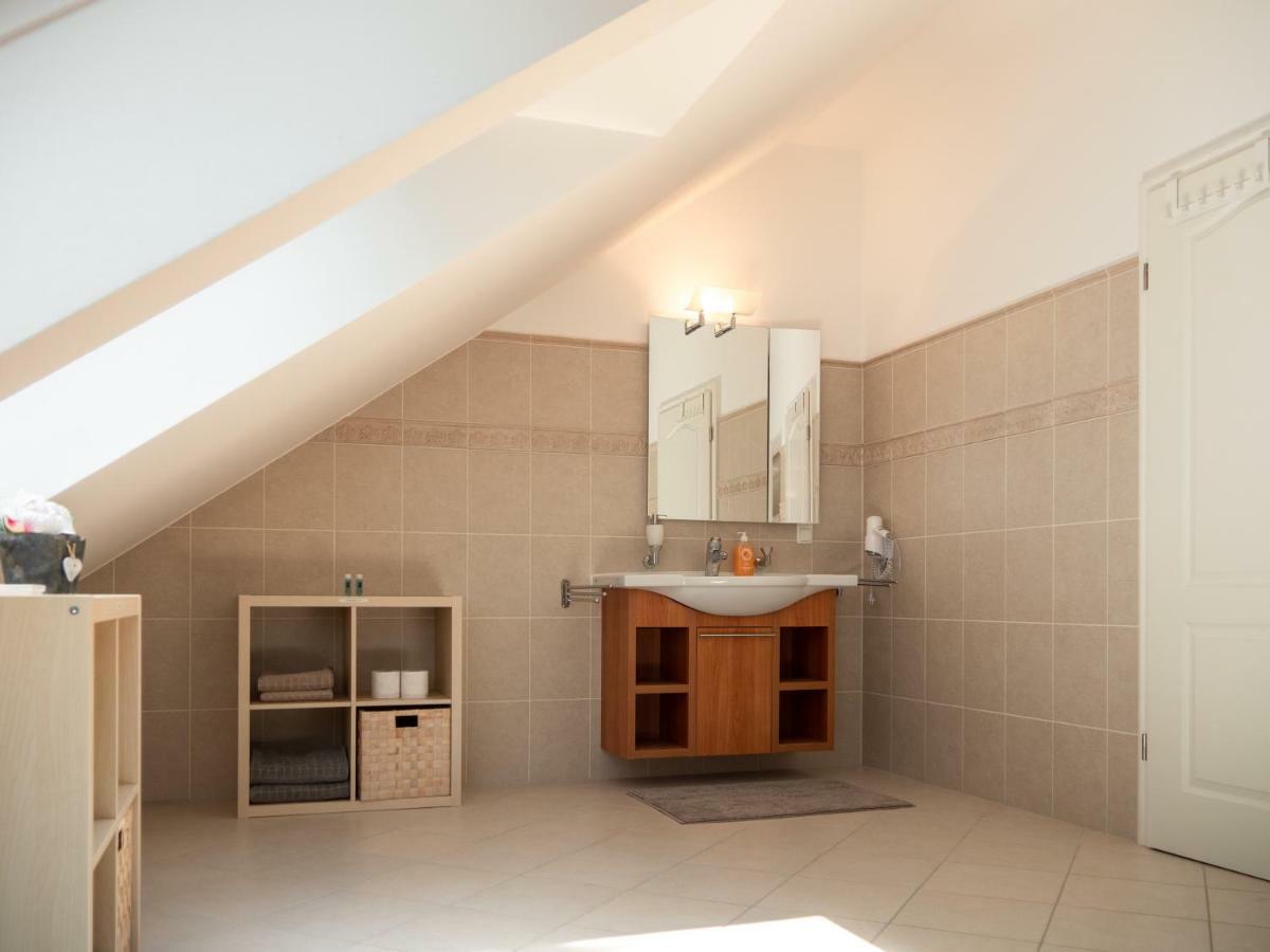 Reiterhof Und Pension Eichenhof ハイガー エクステリア 写真
